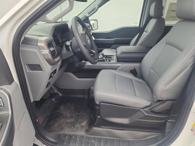 2025 Ford F-150 Lightning Pro