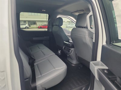 2025 Ford F-150 Lightning Pro