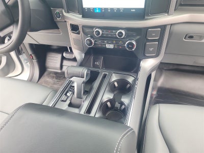 2025 Ford F-150 Lightning Pro