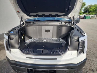 2025 Ford F-150 Lightning Pro