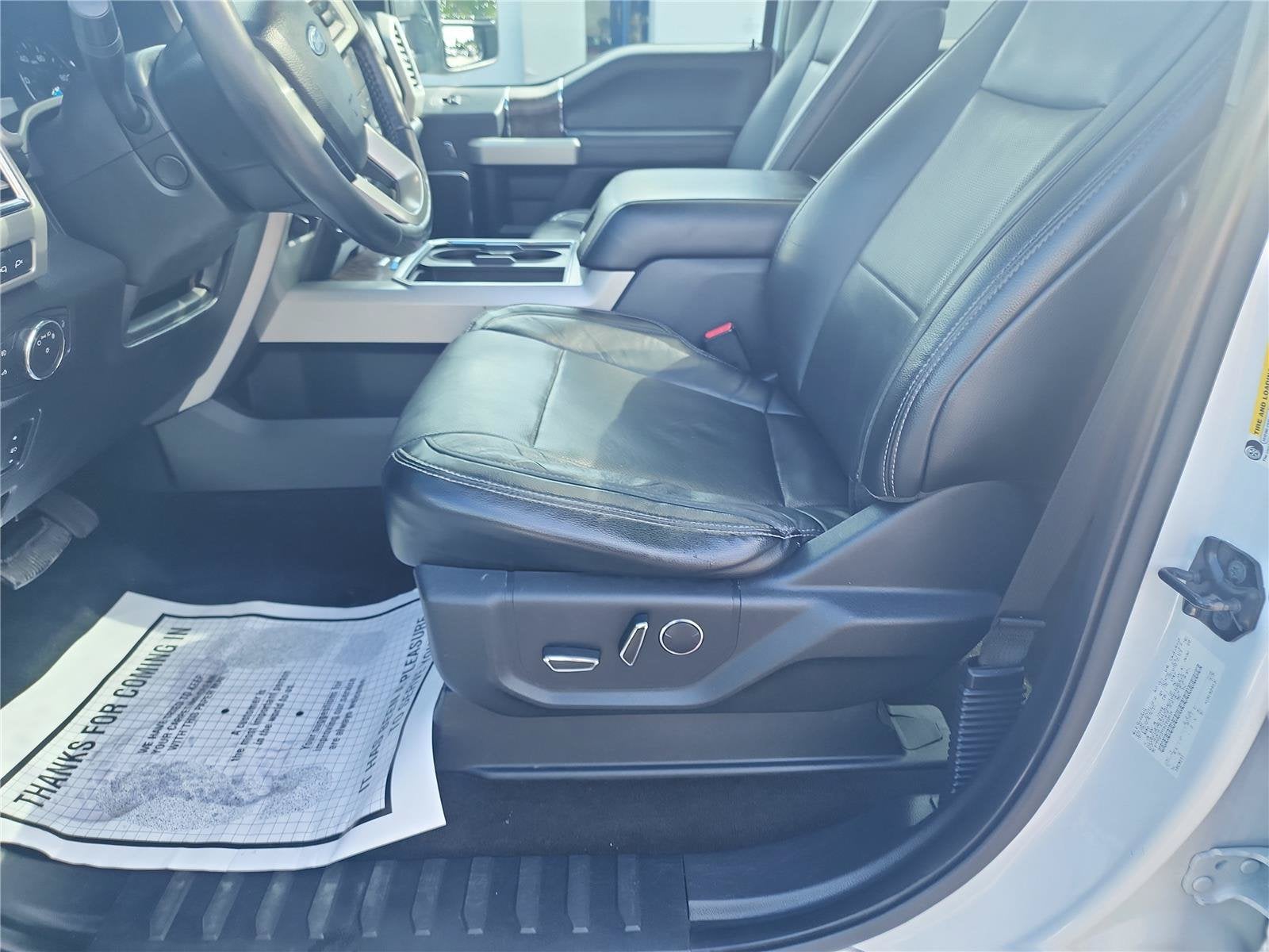 2017 Ford Super Duty F-250 SRW Lariat