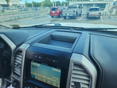 2017 Ford Super Duty F-250 SRW Lariat