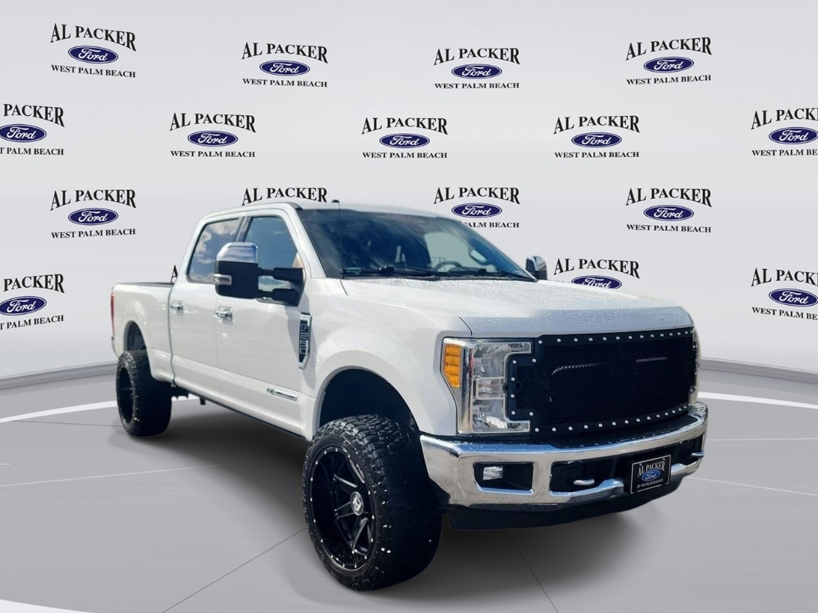 2017 Ford Super Duty F-250 SRW Lariat
