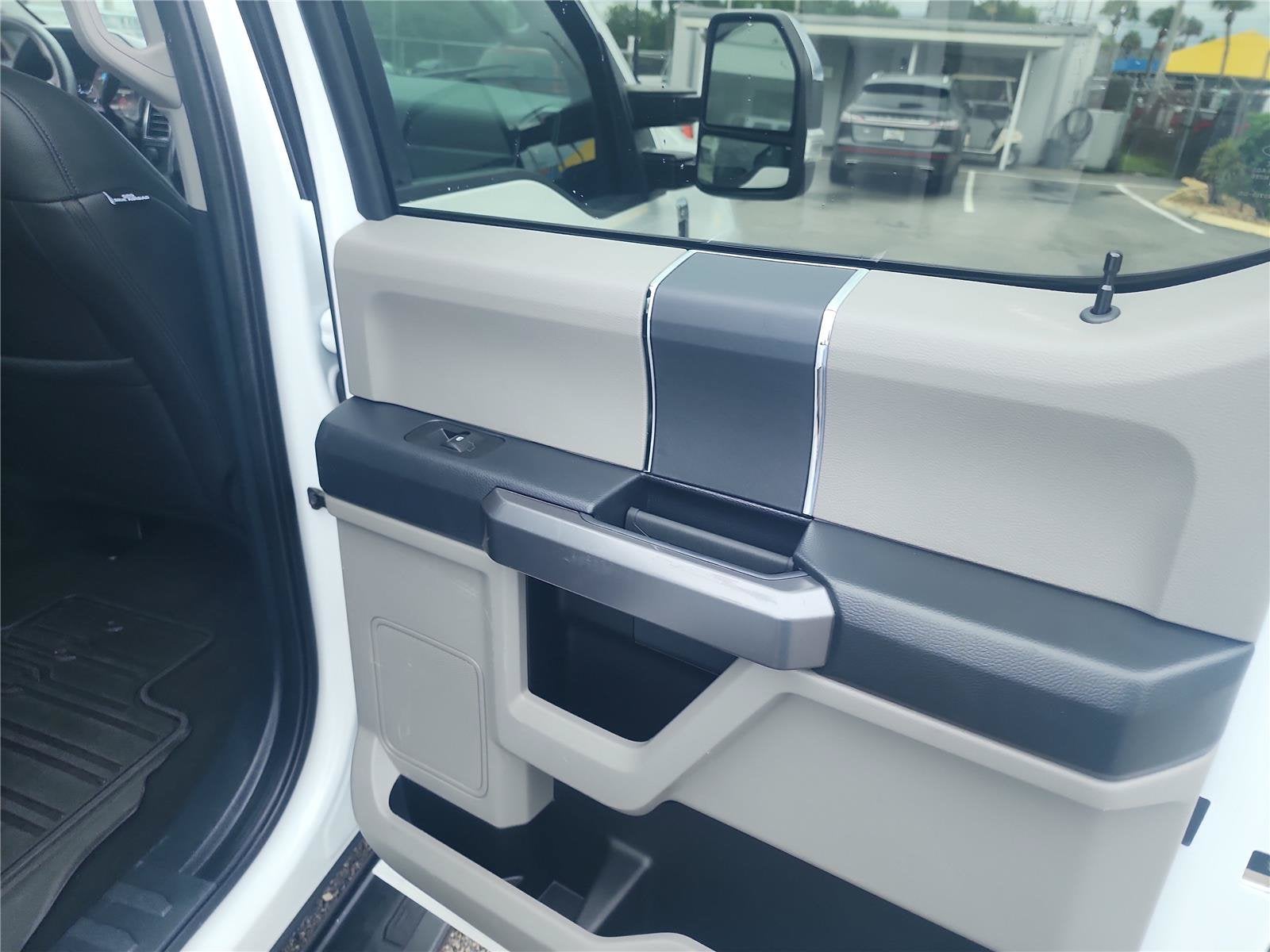 2022 Ford Super Duty F-250 SRW XLT