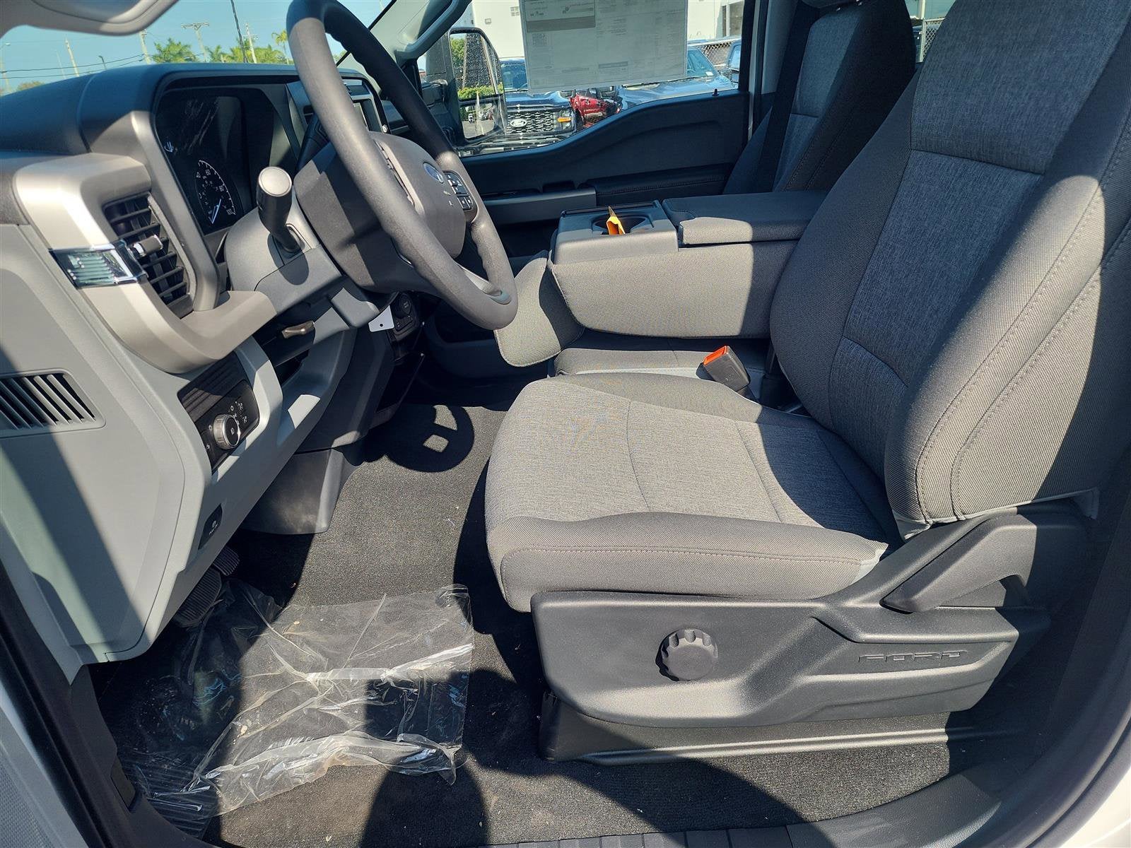 2025 Ford Super Duty F-250 SRW XL