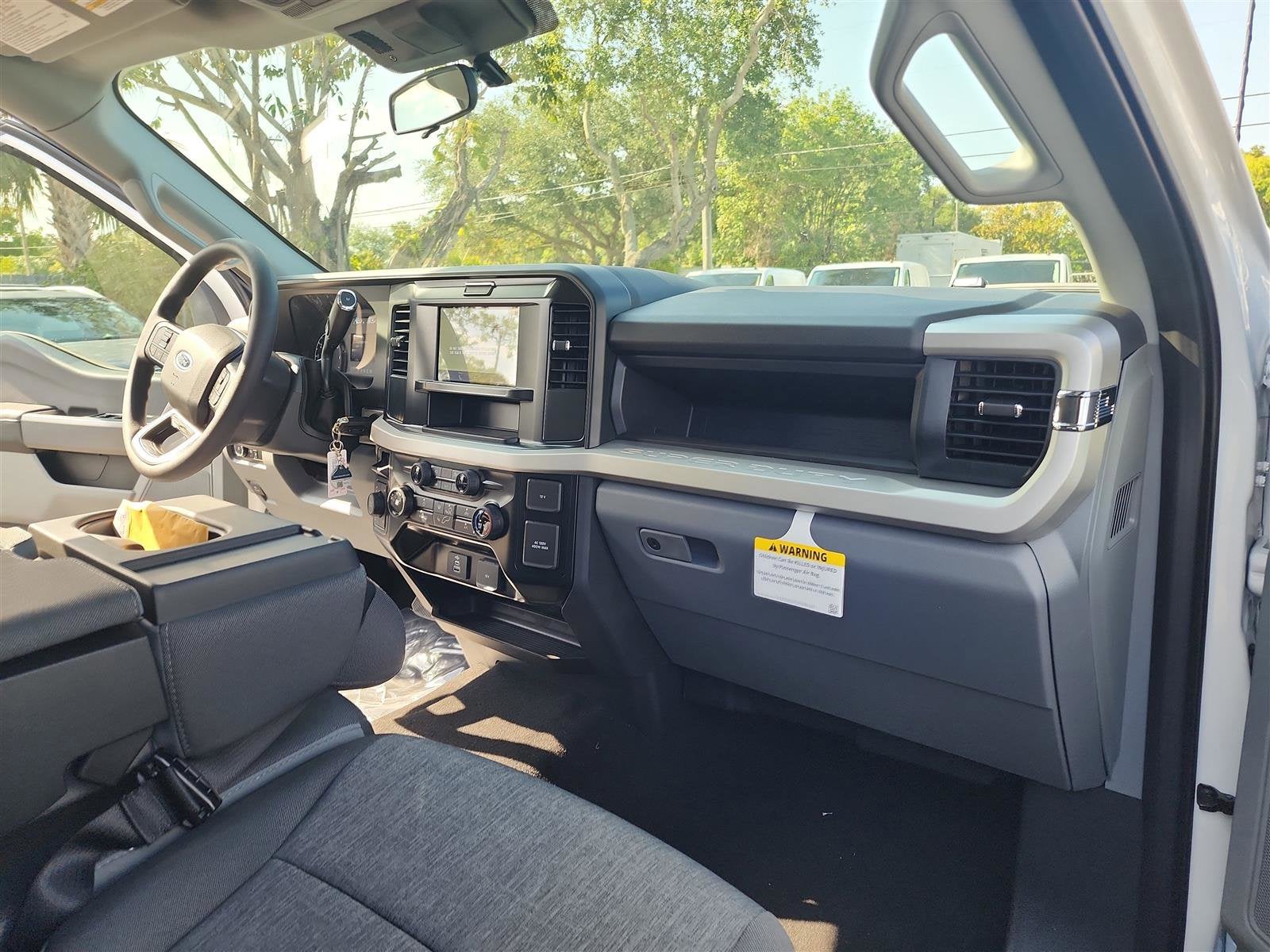 2025 Ford Super Duty F-250 SRW XL