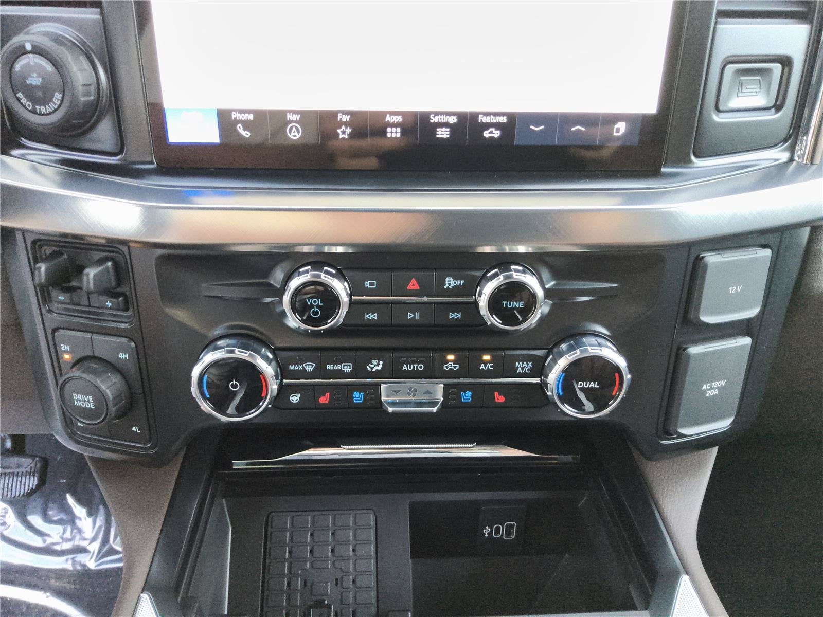 2027 Ford Super Duty F-250 SRW King Ranch