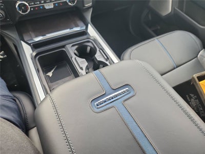 2027 Ford Super Duty F-250 SRW Platinum