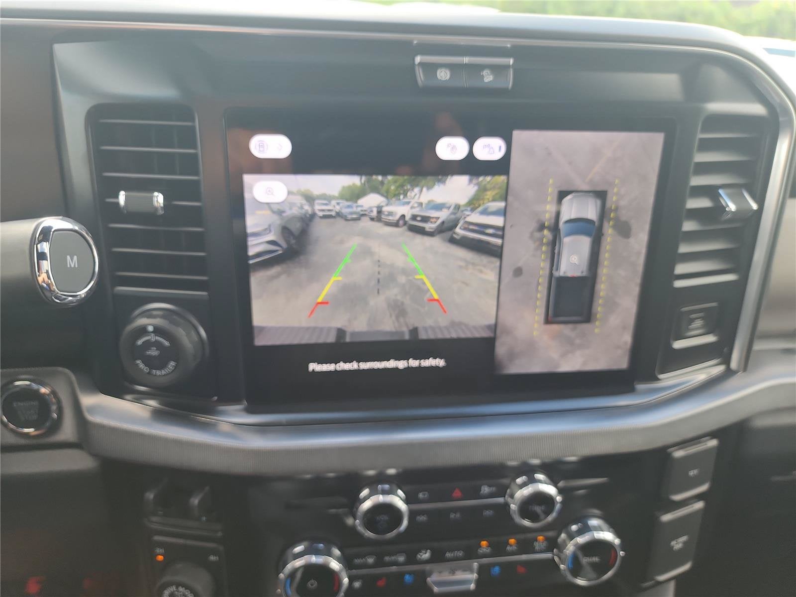2027 Ford Super Duty F-250 SRW Platinum