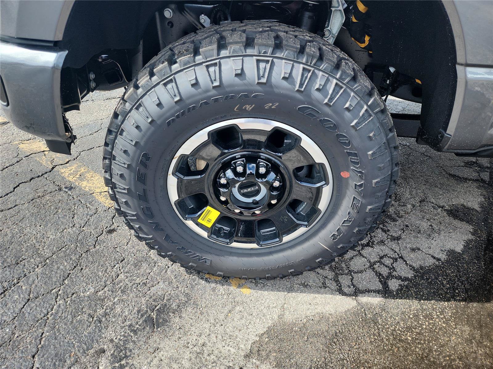 2027 Ford Super Duty F-250 SRW Platinum