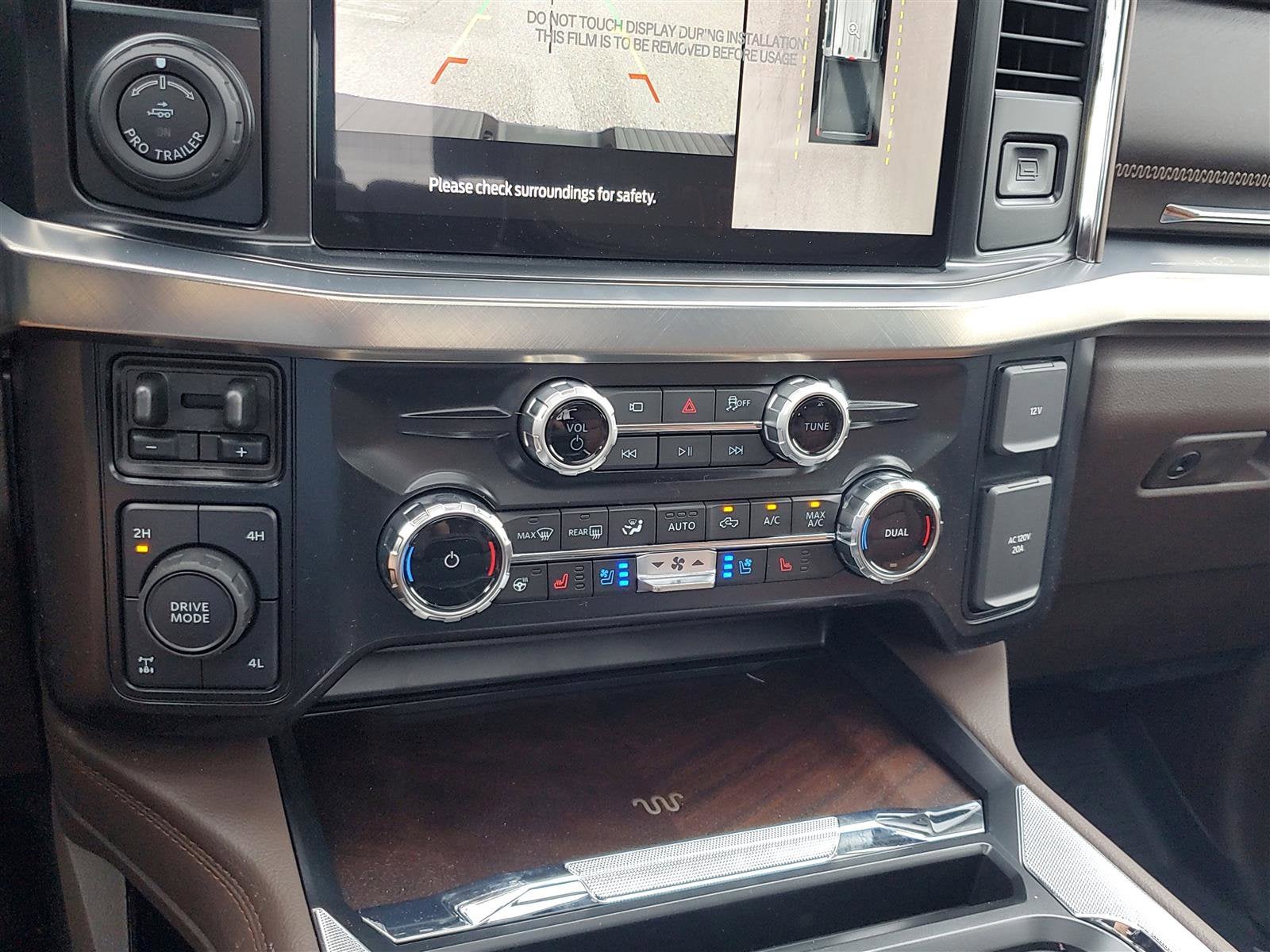 2025 Ford Super Duty F-250 SRW King Ranch