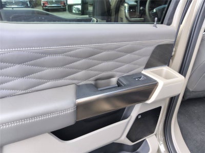 2027 Ford Super Duty F-250 SRW Platinum