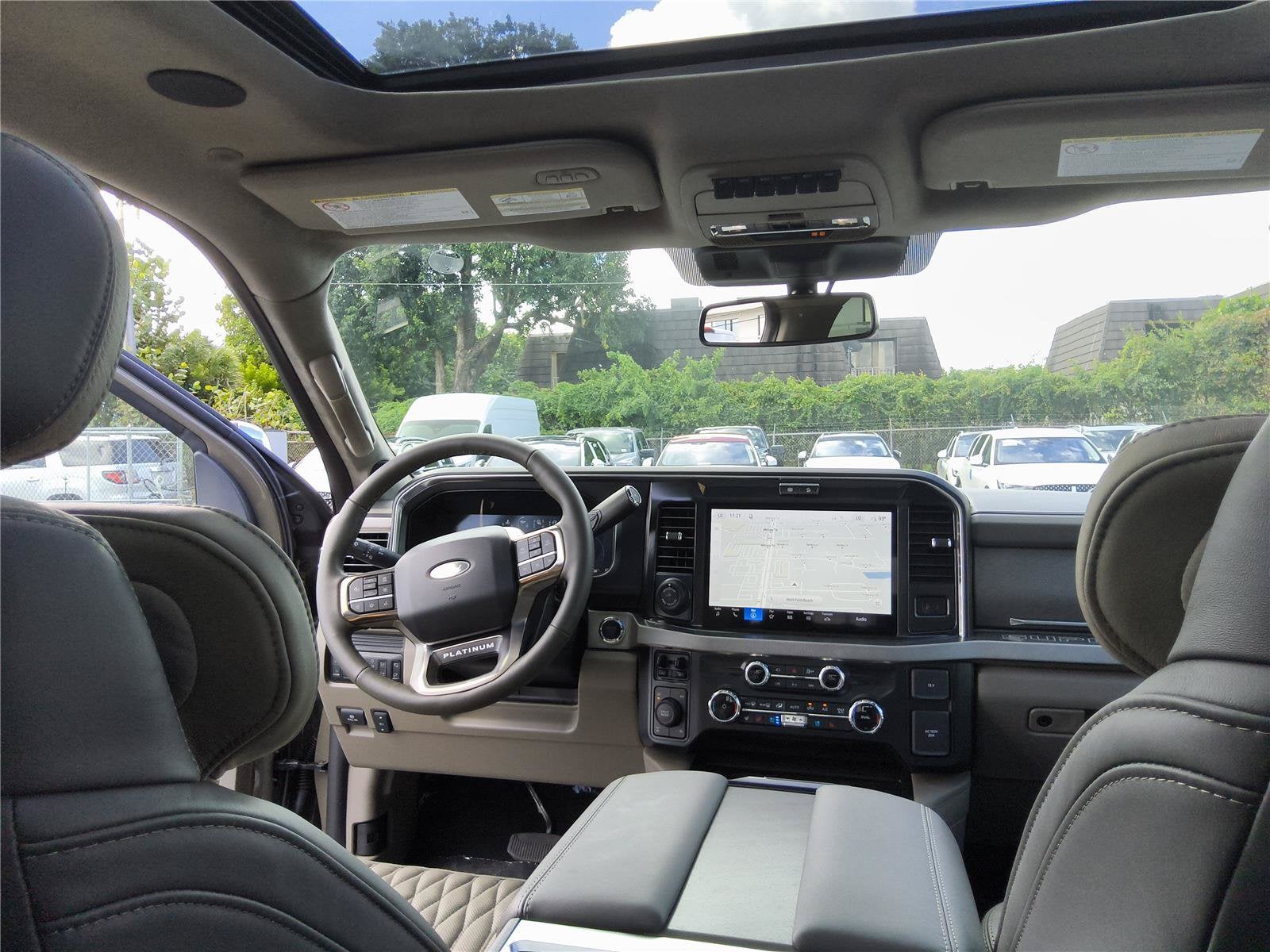 2027 Ford Super Duty F-250 SRW Platinum