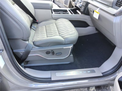 2027 Ford Super Duty F-250 SRW Platinum