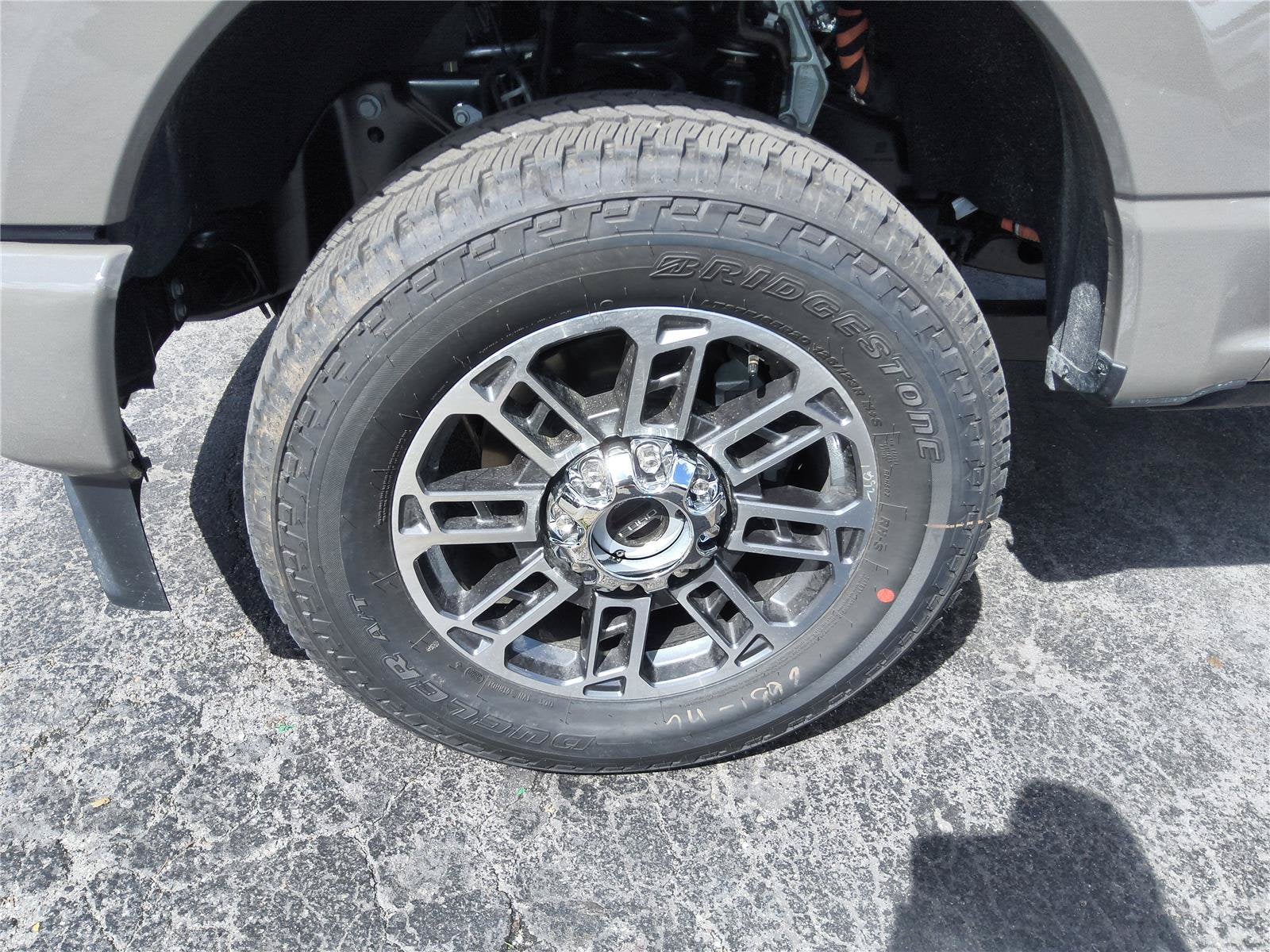 2027 Ford Super Duty F-250 SRW Platinum