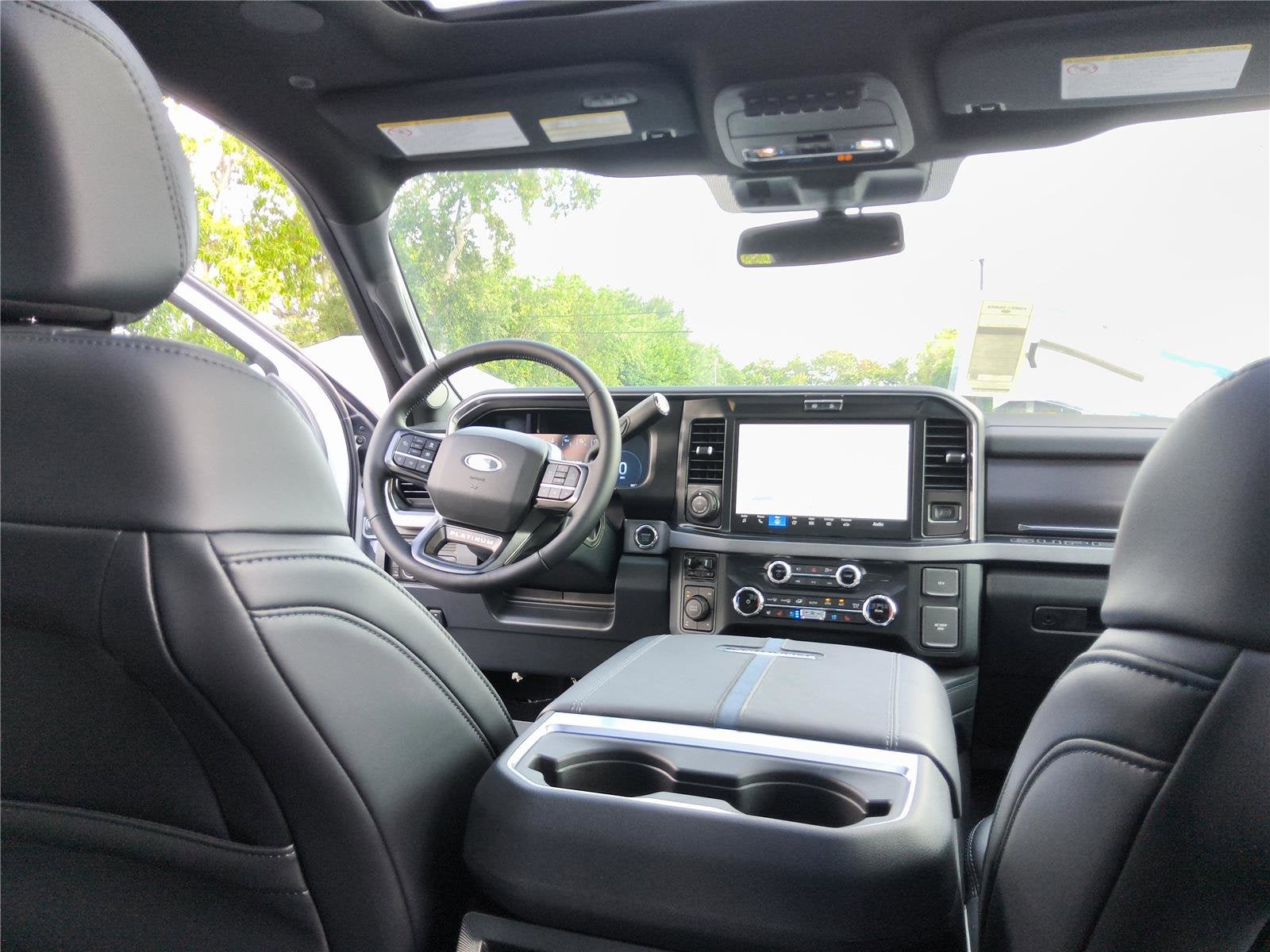 2026 Ford Super Duty F-250 SRW Platinum
