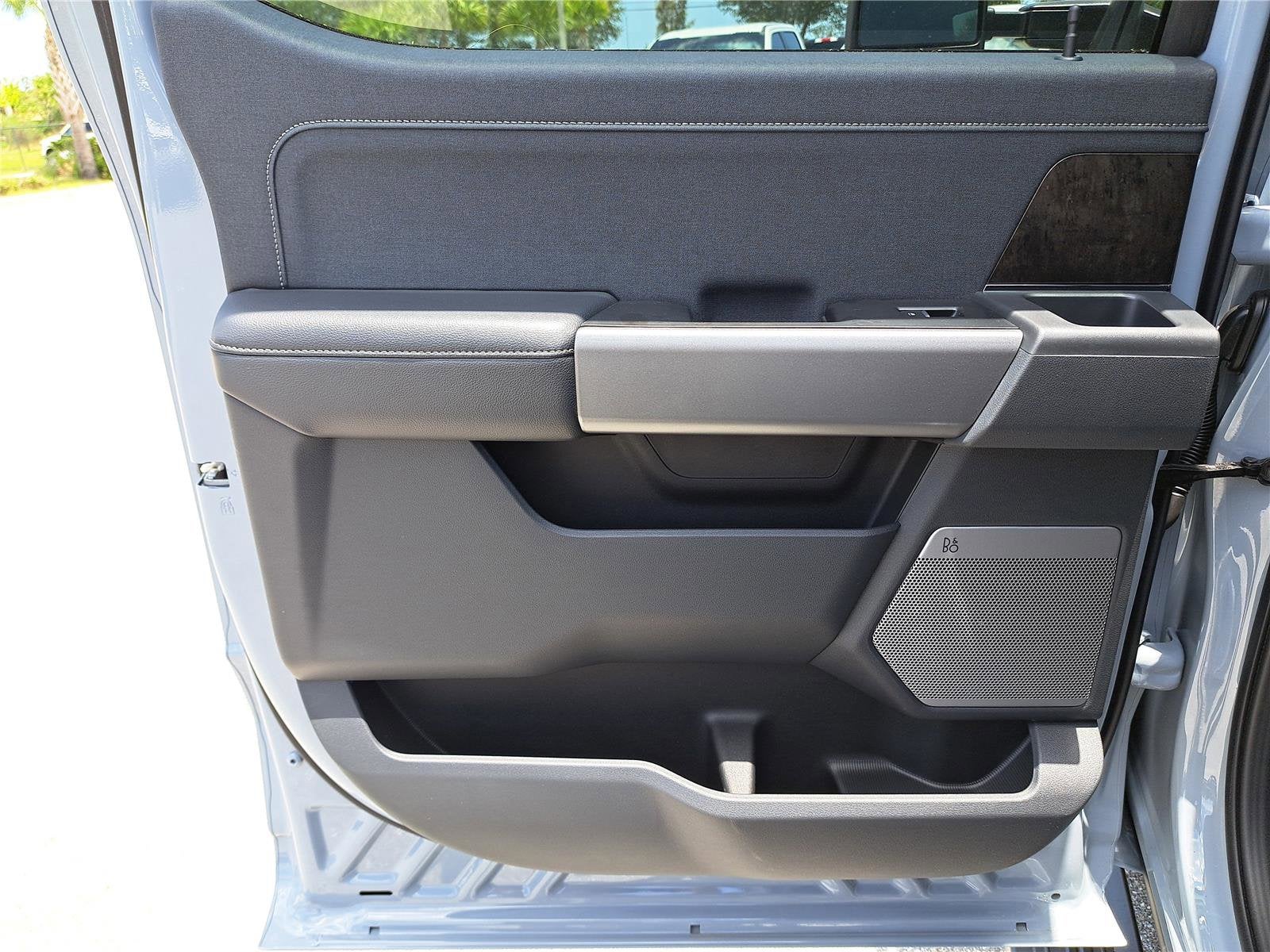 2025 Ford Super Duty F-250 SRW Lariat