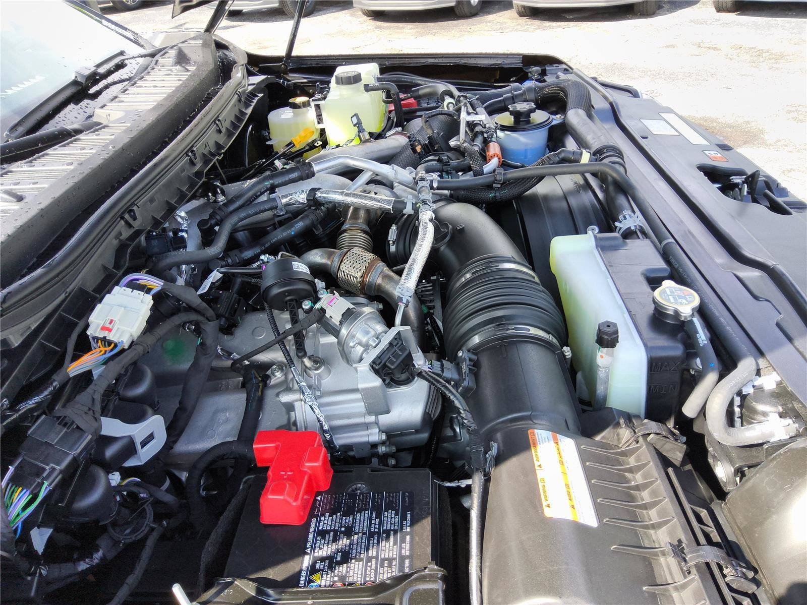 2027 Ford Super Duty F-250 SRW Platinum