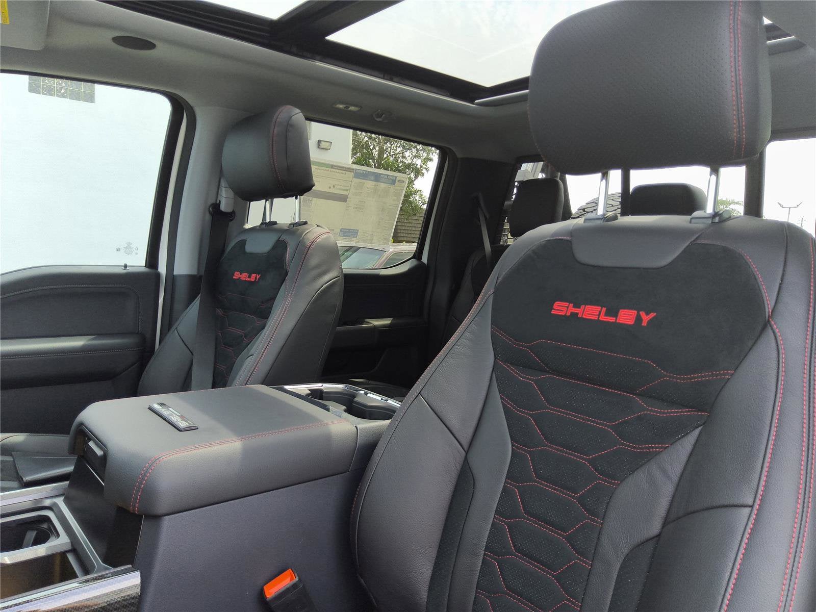 2026 Ford Super Duty F-250 SRW Base