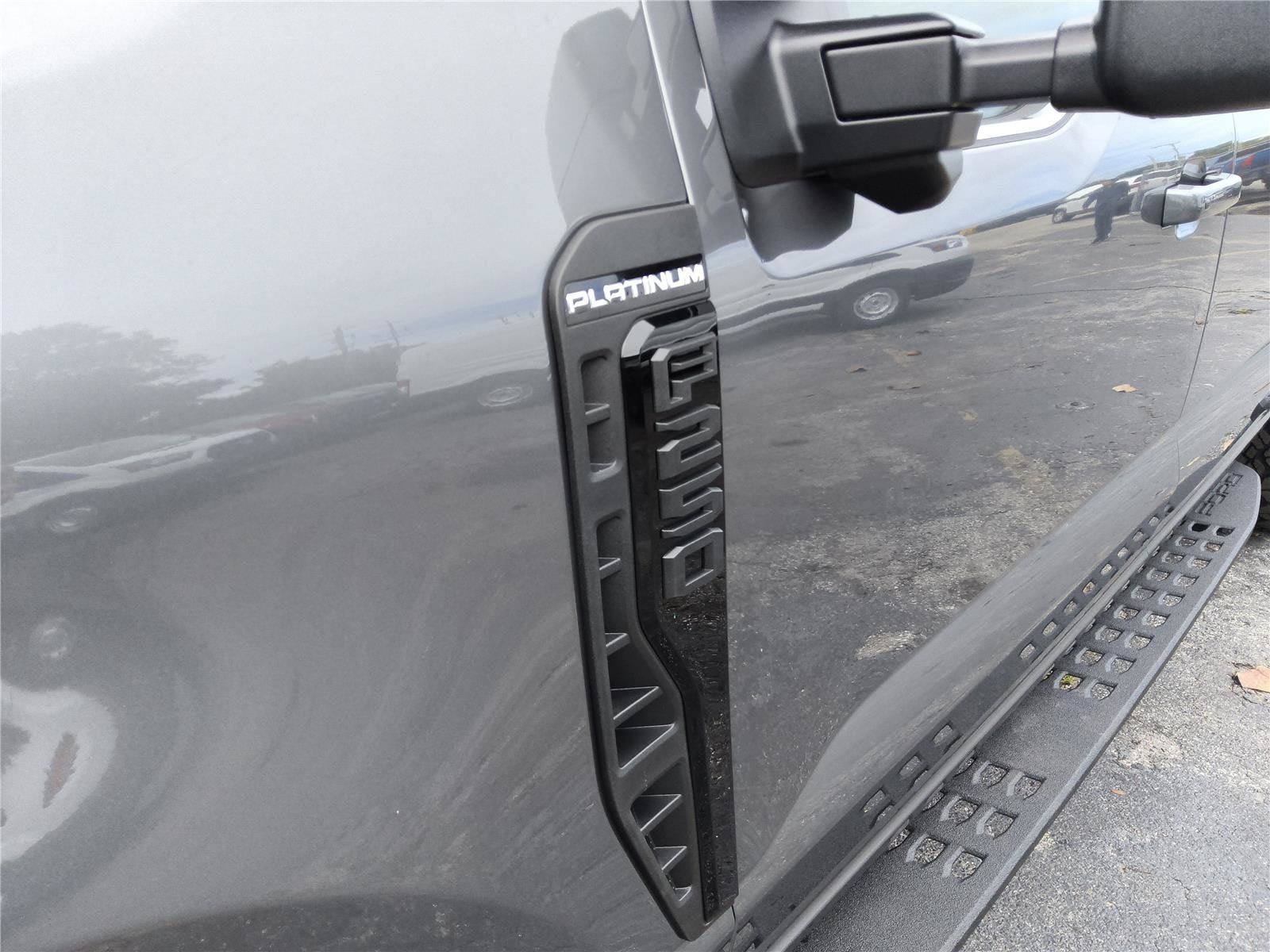 2027 Ford Super Duty F-250 SRW Platinum