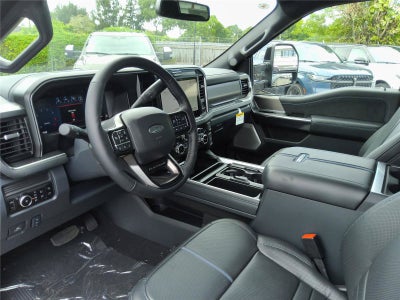 2027 Ford Super Duty F-250 SRW Platinum