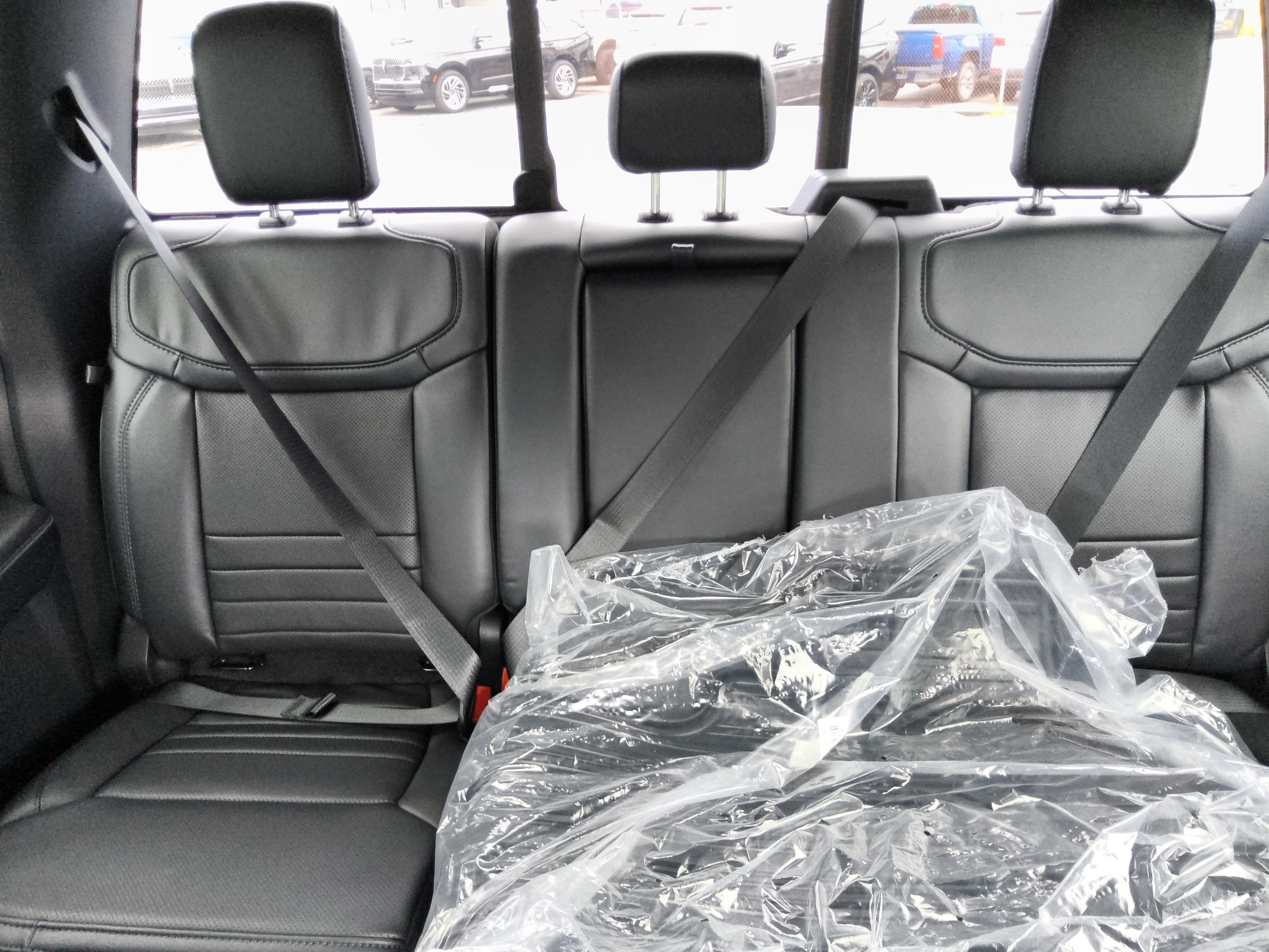 2027 Ford Super Duty F-250 SRW Platinum