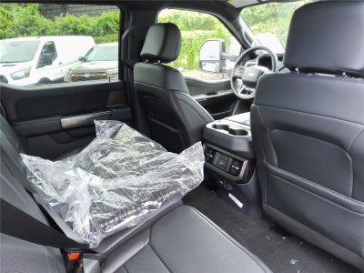 2027 Ford Super Duty F-250 SRW Platinum