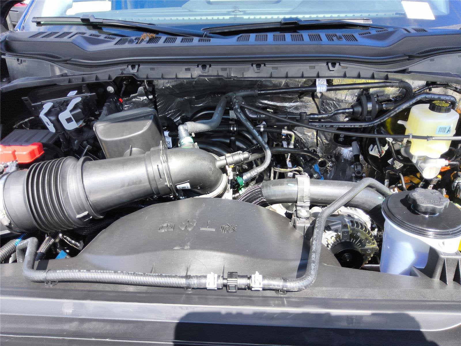 2027 Ford Super Duty F-250 SRW Lariat