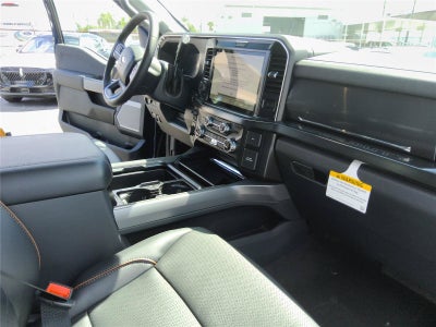 2027 Ford Super Duty F-250 SRW Lariat