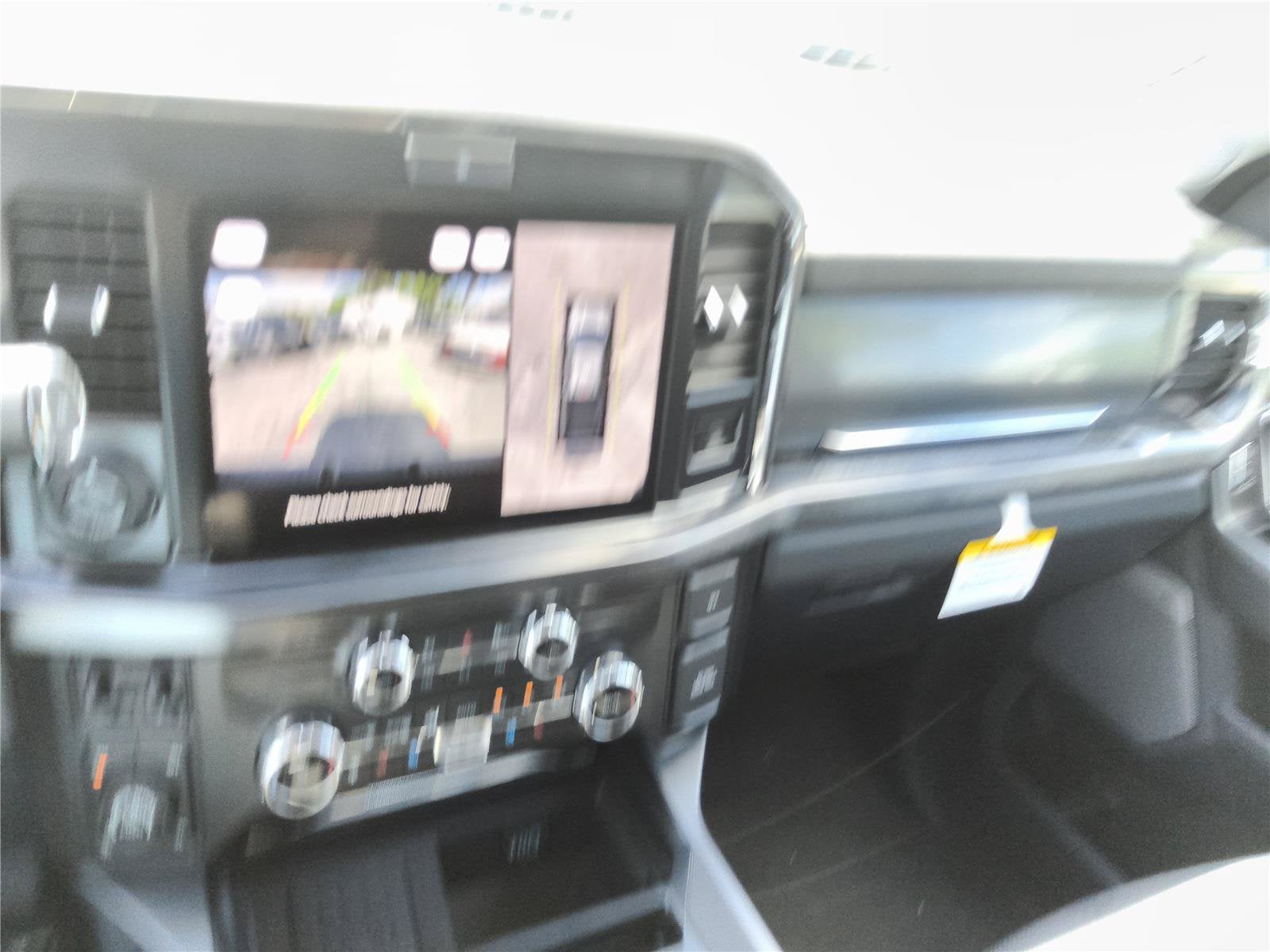 2027 Ford Super Duty F-250 SRW Lariat