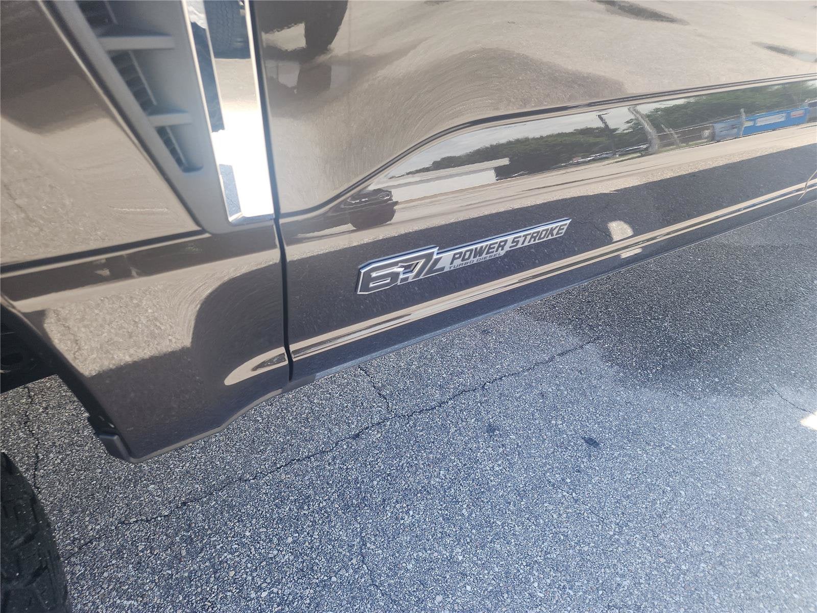 2025 Ford Super Duty F-250 SRW LARIAT