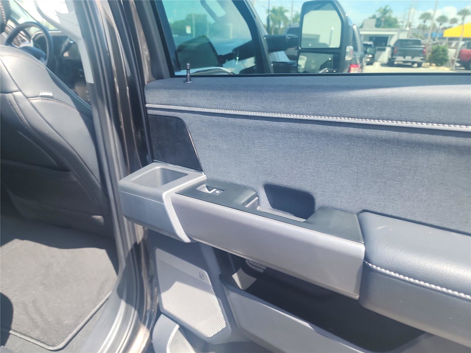 2025 Ford Super Duty F-250 SRW LARIAT