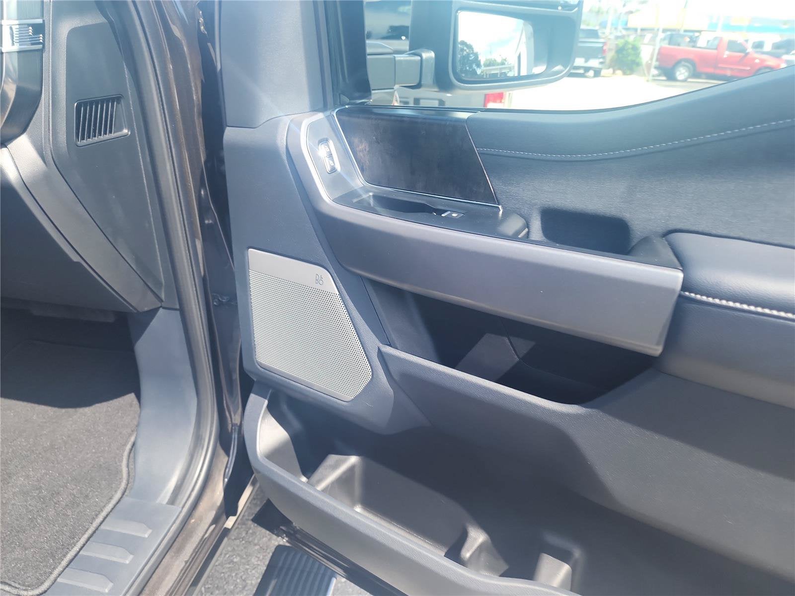 2025 Ford Super Duty F-250 SRW LARIAT