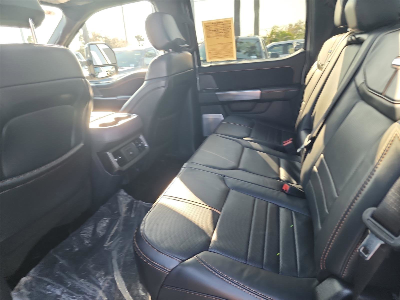 2024 Ford Super Duty F-250 SRW Platinum