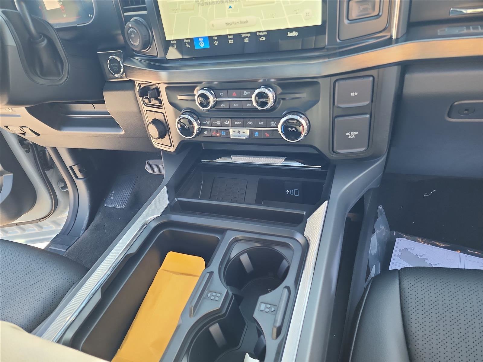 2025 Ford Super Duty F-250 SRW LARIAT