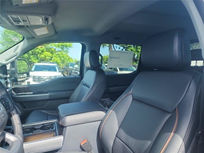 2026 Ford Super Duty F-250 SRW Platinum