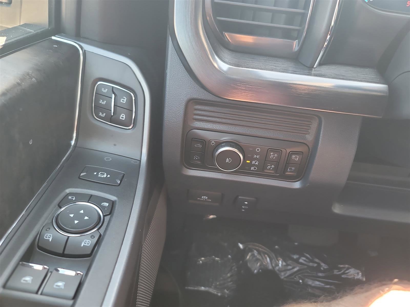 2025 Ford Super Duty F-250 SRW LARIAT