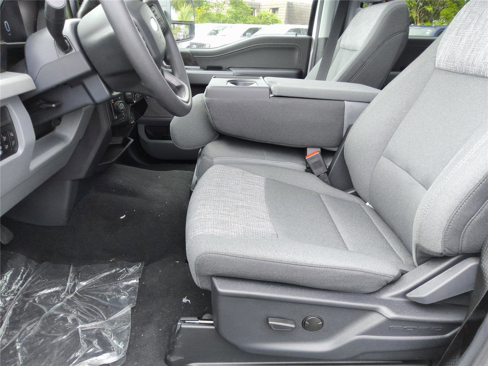 2026 Ford Super Duty F-250 SRW Base