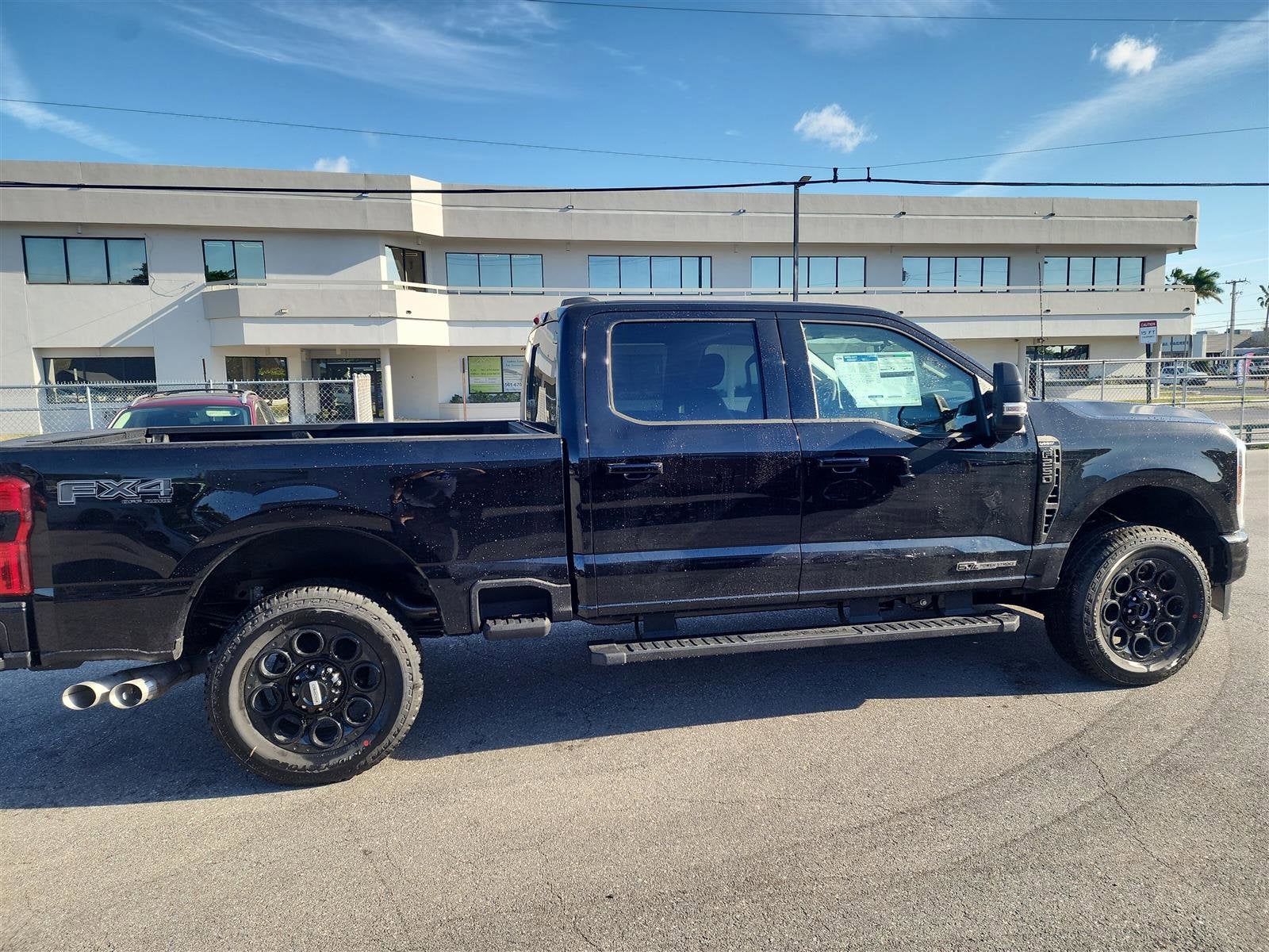 2025 Ford Super Duty F-250 SRW LARIAT