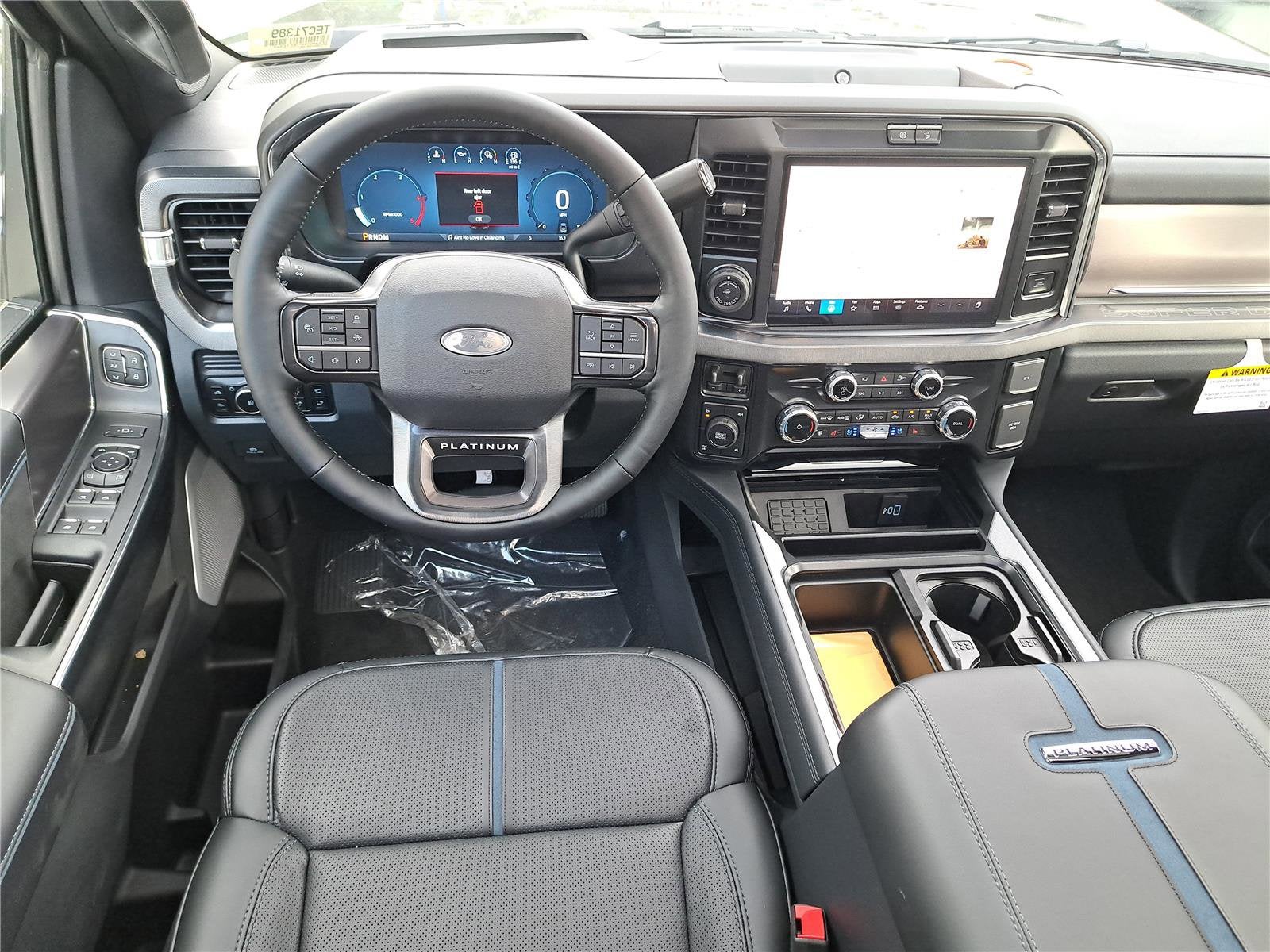 2026 Ford Super Duty F-350 SRW Platinum