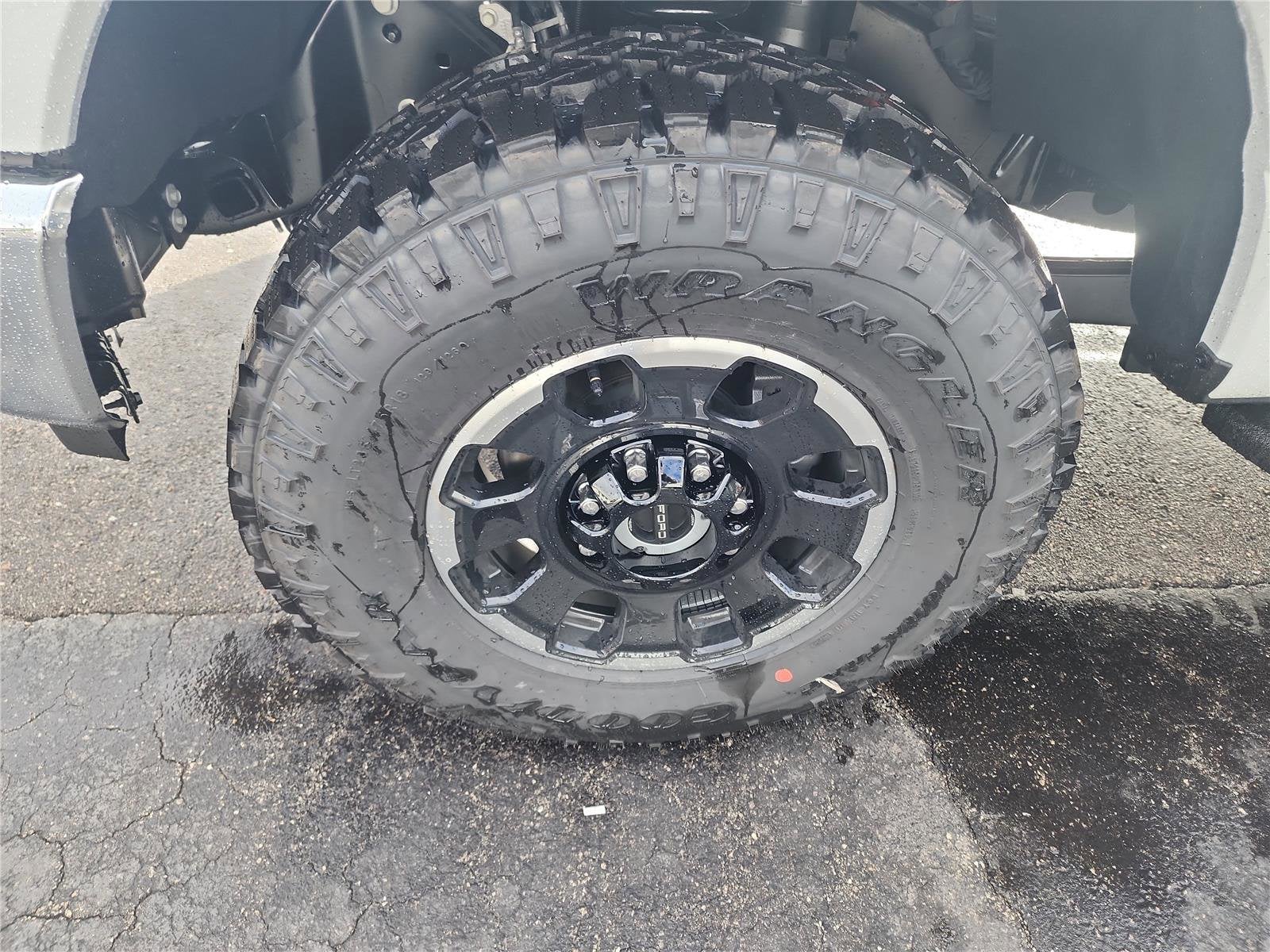 2026 Ford Super Duty F-350 SRW LARIAT