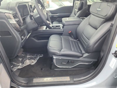 2026 Ford Super Duty F-350 SRW Platinum