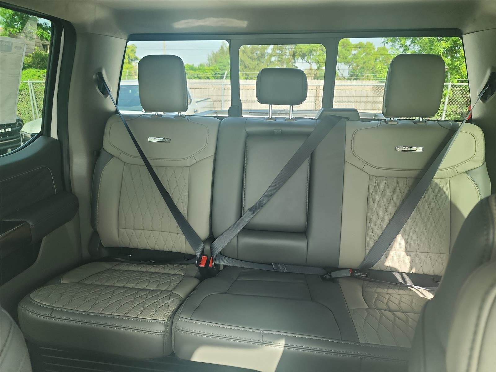 2026 Ford Super Duty F-350 SRW Platinum