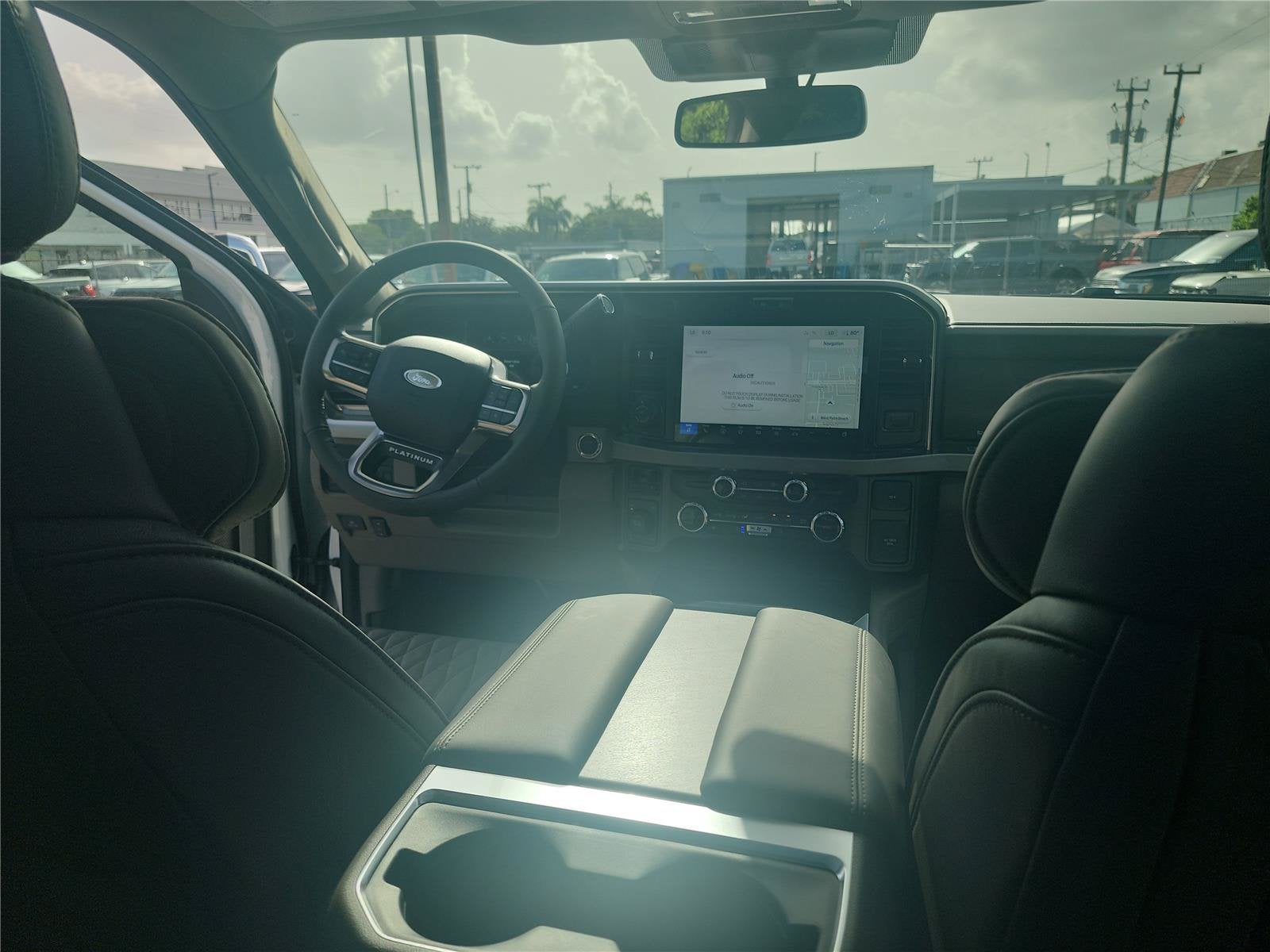 2026 Ford Super Duty F-350 SRW Platinum