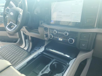 2026 Ford Super Duty F-350 SRW Platinum