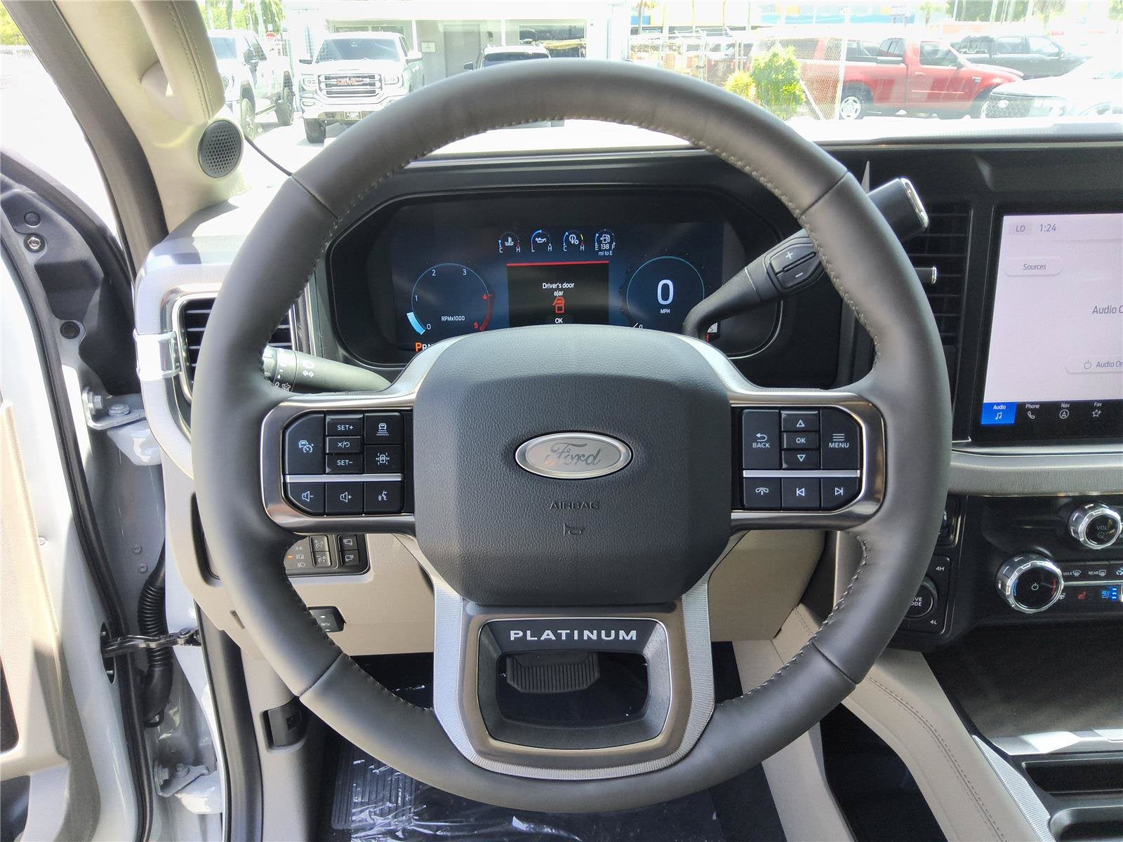 2026 Ford Super Duty F-350 SRW Platinum