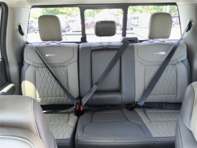 2026 Ford Super Duty F-350 SRW Platinum