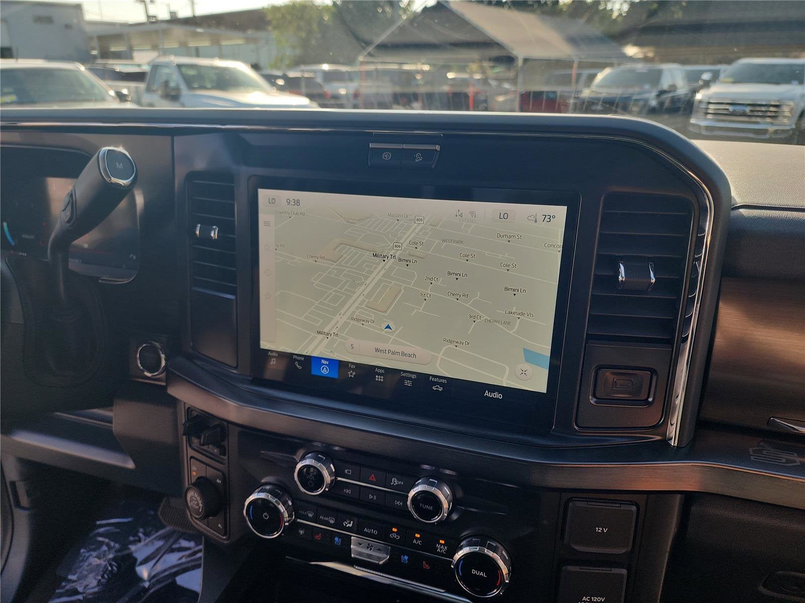 2026 Ford Super Duty F-350 SRW LARIAT