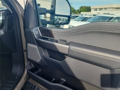 2026 Ford Super Duty F-350 SRW LARIAT