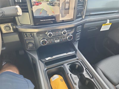 2026 Ford Super Duty F-350 SRW LARIAT